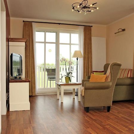 Aparthotel Saatmann Garni Ahrenshoop Exterior foto